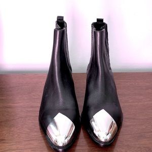 SCHUTZ Metallic Cap LUCCYEN Cowboy Boot S20514-00180-003 NEW